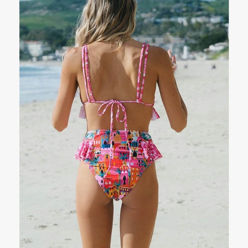 Amazon Multicolor Ruffle Bikini - Picture 3 of 3
